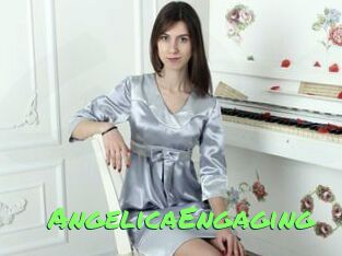 AngelicaEngaging Gros Seins