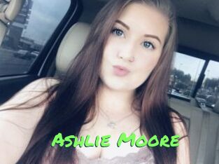 Ashlie_Moore