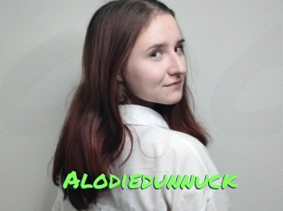 Alodiedunnuck