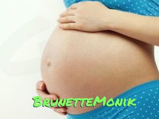 BrunetteMonik