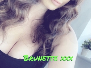 Brunette_xxx