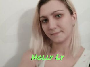 Holly_Ly