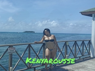 kenyarousse Gros Seins