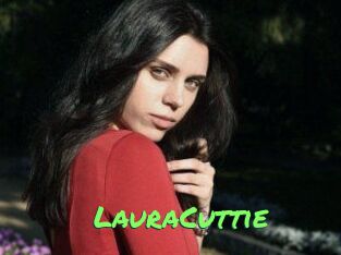 Laura_Cuttie