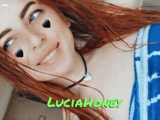 LuciaHoney