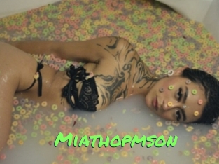 miathopmson Gros Seins