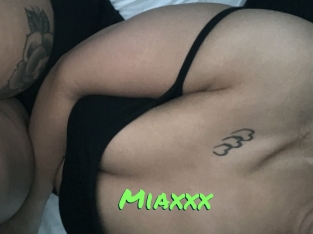 Miaxxx