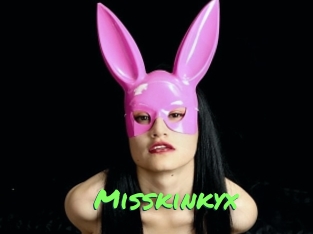 Misskinkyx