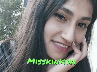 Misskinkyxx