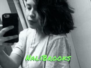 Nali_Brooks