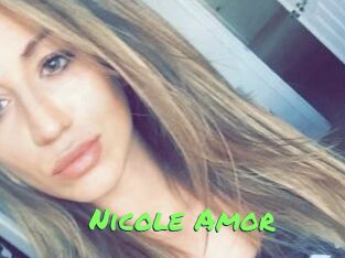 Nicole_Amor Gros Seins