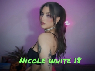 nicole_white_18 Gros Seins