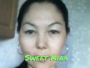 Sweet_Kira_