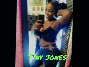 Tiny_jones