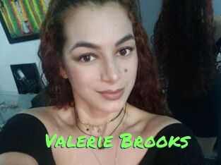 Valerie_Brooks