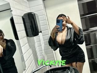 Vickyye