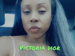 Victoria_dior